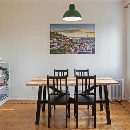 Cosy 1 Bedroom Apartment In Belem Lisbon Exterior photo